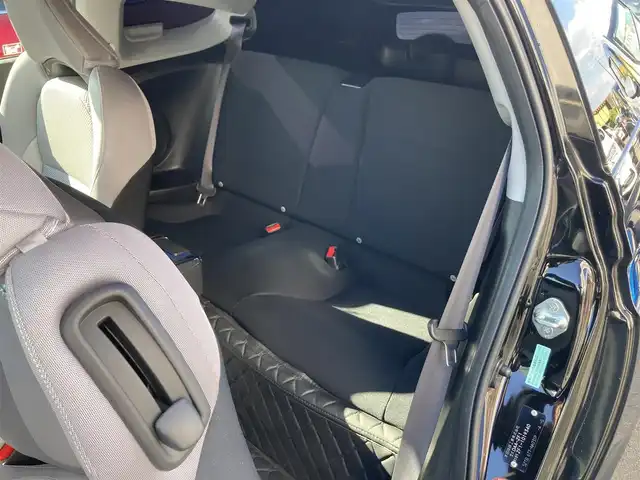 ホンダ ＣＲ－Ｚ α 静岡県 2010(平22)年 3.5万km クリスタルブラックパール 純正インターナビ(9NHF)/　AM FM CD DVD VIDEO/HIDオートヘッドランプ/革巻きステアリング/ステアリングスイッチ/スマートキー2本/ドライブモードセレクト/フロントフォグランプ/純正フロアマット+社外キルティング調マット/ビルトインETC/バックモニター/クルーズコントロール/社外16インチアルミホイール