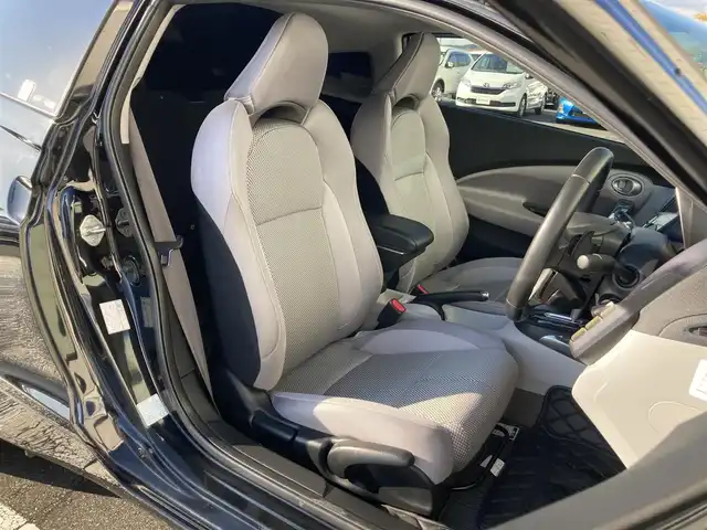 ホンダ ＣＲ－Ｚ α 静岡県 2010(平22)年 3.5万km クリスタルブラックパール 純正インターナビ(9NHF)/　AM FM CD DVD VIDEO/HIDオートヘッドランプ/革巻きステアリング/ステアリングスイッチ/スマートキー2本/ドライブモードセレクト/フロントフォグランプ/純正フロアマット+社外キルティング調マット/ビルトインETC/バックモニター/クルーズコントロール/社外16インチアルミホイール