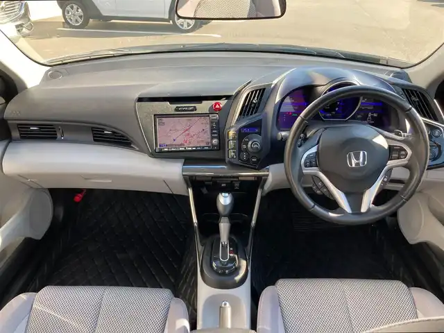 ホンダ ＣＲ－Ｚ α 静岡県 2010(平22)年 3.5万km クリスタルブラックパール 純正インターナビ(9NHF)/　AM FM CD DVD VIDEO/HIDオートヘッドランプ/革巻きステアリング/ステアリングスイッチ/スマートキー2本/ドライブモードセレクト/フロントフォグランプ/純正フロアマット+社外キルティング調マット/ビルトインETC/バックモニター/クルーズコントロール/社外16インチアルミホイール