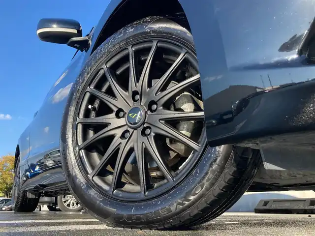 ホンダ ＣＲ－Ｚ α 静岡県 2010(平22)年 3.5万km クリスタルブラックパール 純正インターナビ(9NHF)/　AM FM CD DVD VIDEO/HIDオートヘッドランプ/革巻きステアリング/ステアリングスイッチ/スマートキー2本/ドライブモードセレクト/フロントフォグランプ/純正フロアマット+社外キルティング調マット/ビルトインETC/バックモニター/クルーズコントロール/社外16インチアルミホイール