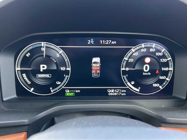 三菱 アウトランダー ＰＨＥＶ P 秋田県 2022(令4)年 6.1万km ホワイトダイヤモンド 純正ディスプレイオーディオ/純正BT、TV/AppleCarPlay/全方位カメラ/ドライブレコーダー/コーナーセンサー/純正20インチAW/充電ケーブル/ETC2.0/スペアキー/保証書、取説