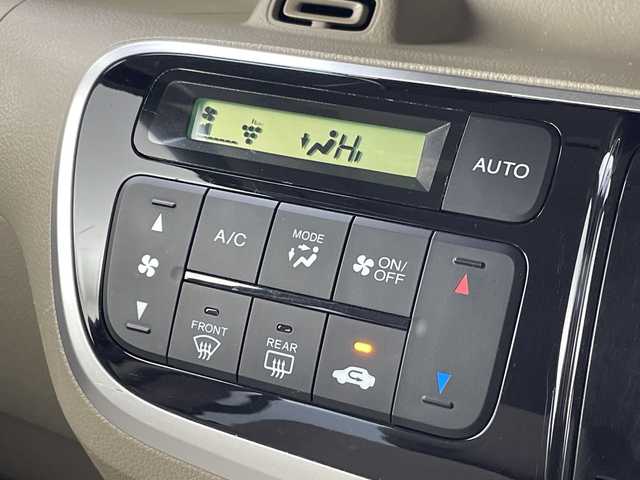 ホンダ Ｎ ＢＯＸ 2トーン G Lパッケージ 群馬県 2015(平27)年 5.2万km プレミアムディープモカパール 禁煙車　純正ナビ　バックカメラ　両側パワースライドドア　横滑り防止　アイドリングストップ　スマートキー　プッシュスタート　スペアキー　オートライト　オートエアコン　純正アルミホイール　電動格納ミラー