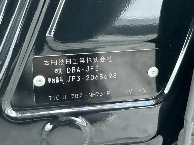 車両画像23