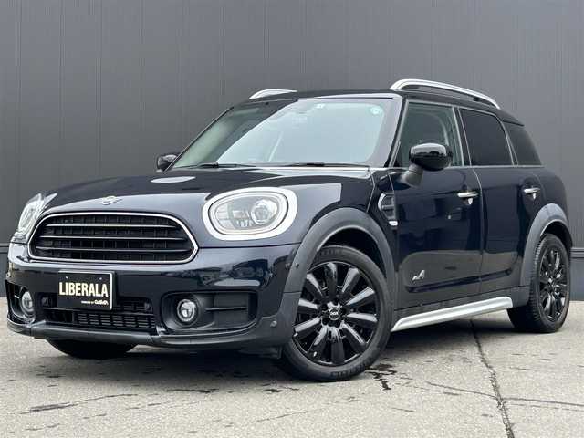 ＭＩＮＩ ミニ クロスオーバー クーパー D オール4 道東・釧路十勝 2020(令2)年 4万km MINI Yoursエニグマティックブラック ・ワンオーナー/・ペッパーパッケージ/・エキサイトメントパッケージ/・アクティブクルーズコントロール/・コンフォートアクセス/・純正ナビ/・バックカメラ/・パワーバックドア/・純正ドライブレコーダー(前後)/・LEDヘッドライト/オートライト/・フロント/リアフォグライト/・ミラーETC