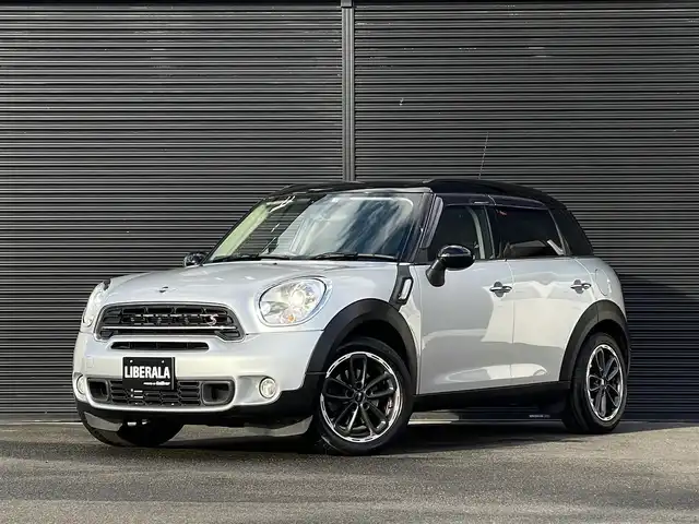ＭＩＮＩ ミニ クロスオーバー クーパー S D 山梨県 2016(平28)年 5万km クリスタルシルバーM 社外ナビ（AVIC-ZH0777）/　（AM/FM/CD/DVD/MSV/BT/フルセグTV）/Bカメラ/パドルシフト/キセノンライト/ETC/ドアバイザー/純正17インチAW
