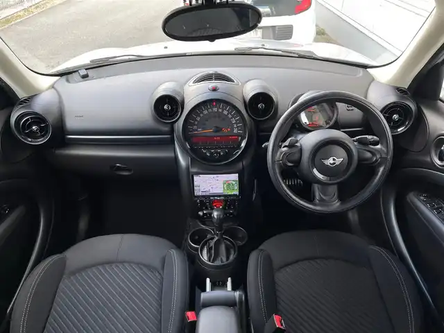 ＭＩＮＩ ミニ クロスオーバー クーパー S D 山梨県 2016(平28)年 5万km クリスタルシルバーM 社外ナビ（AVIC-ZH0777）/　（AM/FM/CD/DVD/MSV/BT/フルセグTV）/Bカメラ/パドルシフト/キセノンライト/ETC/ドアバイザー/純正17インチAW