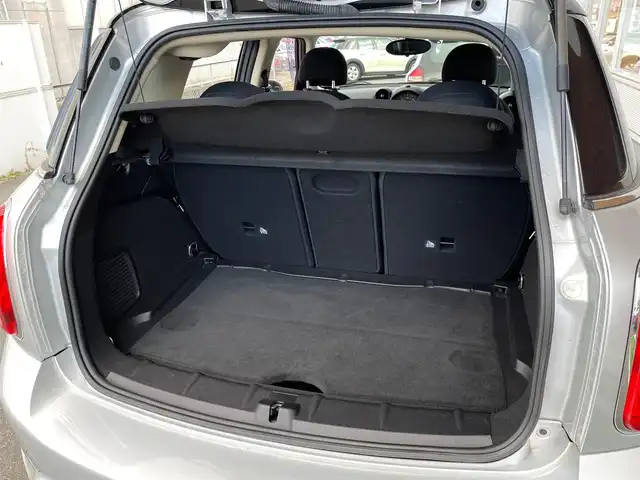 ＭＩＮＩ ミニ クロスオーバー クーパー S D 山梨県 2016(平28)年 5万km クリスタルシルバーM 社外ナビ（AVIC-ZH0777）/　（AM/FM/CD/DVD/MSV/BT/フルセグTV）/Bカメラ/パドルシフト/キセノンライト/ETC/ドアバイザー/純正17インチAW