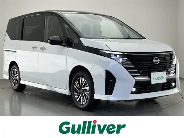 日産 セレナ e－パワー ハイウェイスター V 愛知県 2025(令7)年 0.1万km未満 白Ⅱ 登録済未使用車　純正１２．３型ナビＴＶ　ＨＤＭＩ　カープレイ　プロパイロット　全方位カメラ　デジタルインナーミラー　ワイヤレス充電　ハンズフリー両側パワスラ　前後ドラレコ　ＥＴＣ２．０　衝突軽減　禁煙/e-POWER　ハイウエイスターV　ヘッドランプ オートレベライザー+アダプティブLEDヘッドライトシステム+インテリジェント アラウンドビューモニター（移動物 検知機能付）+インテリジェント ルームミラー+アドバンスドドライブアシストディスプレイ（12.3インチカラーディスプレイ）+統合型インターフェースディスプレイ+ワイヤレス充電器+6スピーカー+NissanConnectナビゲーションシステム（地デジ内蔵）+車載通信ユニット（TCU［Telematics Control Unit］）+ETC2.0ユニット（ビルトインタイプ）+ドライブレコーダー（前後セット）+プロパイロット（ナビリンク機能付）+プロパイロット緊急停止支援システム（SOSコール機能付）+SOSコール（488/400円）