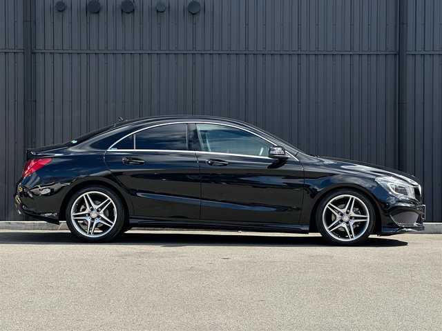 メルセデス・ベンツ ＣＬＡ１８０ AMGライン 福島県 2014(平26)年 3.9万km コスモスブラック ワンオーナー/クルーズコントロール/純正ナビ/バックカメラ/フルセグTV/黒ハーフレザーシート/パワーシート（D席）/キセノンオートライト/パドルシフト/ETC/純正18インチAW/前後ドラレコ/取扱説明書/保証書/スペアキー