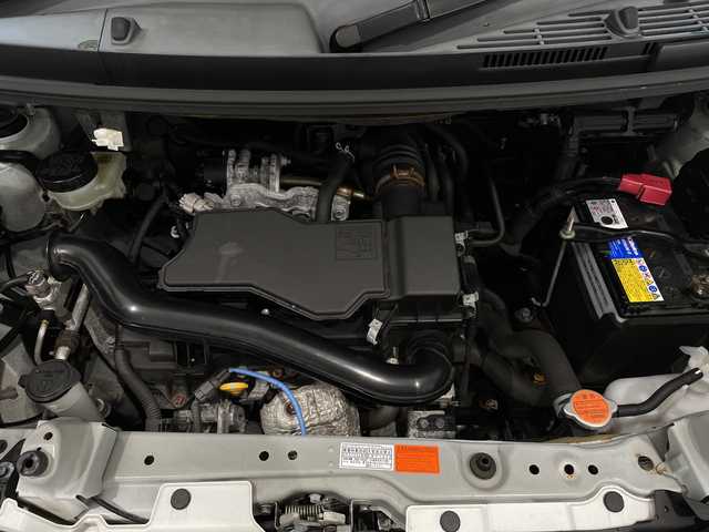 トヨタ ルーミー カスタムG S 新潟県 2017(平29)年 3.3万km パールホワイトⅢ 4WD/純正ナビ/フルセグ/DVD/CD/BT/バックカメラ・ETC/衝突軽減ブレーキ/クルーズコントロール/レーンキープアシスト/LEDヘッドライト/フォグライト/純正14インチアルミホイール/プッシュエンジンスタート/アイドリングストップ/ドアバイザー/保証書・取扱説明書/スペアキー/スタッドレスセット積込み