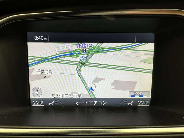 ボルボ Ｖ４０ T－4 SE 千葉県 2014(平26)年 6.7万km アイスホワイト ＡＣＣ　/純正ナビ　/バックカメラ　/ＢＬＩＳ　/ドライブレコーダー　/キセノンヘッドライト　/オートライト　/黒革　/シートヒーター　/メモリーパワーシート　/ＥＴＣ　/純正１７インチＡＷ　/レーンアシスト