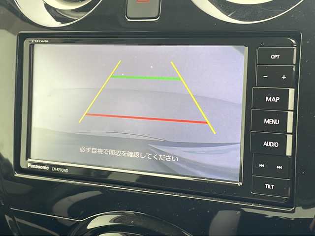 日産 ノート e－パワー X FOUR 沖縄県 2019(平31)年 3.8万km ダークメタルグレー ストラーダナビ　【CN-RE05WD】/　【ＣＤ　ＤＶＤ　フルセグＴＶ　Ｂｌｕｅｔｏｏｔｈ】/バックカメラ/4WD/ＥＴＣ/コーナーセンサー前後/純正アルミホイール/スマートキー/プッシュスタート/ドアバイザー/フロアマット