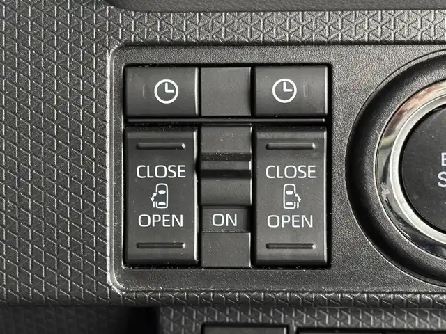 ダイハツ タント カスタム RS セレクション 三重県 2020(令2)年 6万km ブラックマイカメタリック ガソリン・ターボ/FF/インパネCVT/純正 9インチナビ NSZN-Y70DS/（CD/DVD/TV/iPod/MEMORY MUSIC/SD/Bluetooth/FM/AM/USB/HDMI/ドラレコ）/バックカメラ/両側パワースライドドア（ワンタッチオープン機能/ウェルカムオープン機能/タッチ＆ゴーロック機能付）/ドライブレコーダー 前方/ビルトインETC/スマートアシスト3/・衝突回避支援ブレーキ機能（対車両・対歩行者）/・衝突警報機能（対車両・対歩行者）/・ブレーキ制御付誤発進抑制機能（前方・後方）/・レーダークルコン/・レーンキープコントロール（LKC）/・車線逸脱抑制制御機能/・車線逸脱警報機能/・コーナーセンサー（フロント２個／リヤ２個）/・標識認識機能（進入禁止）/装備/・ハーフレザーシート/・シートヒーター（D/N）/・オートエアコン/・オートライト/・LED ヘッドランプ＋サイドビューランプ＋フロントフォグランプ/・運転席ロングスライド機能/・ステアリングスイッチ/・充電用USBジャック（タイプA）/・プッシュスタート/・純正15inAW/・スマートキーx1/など
