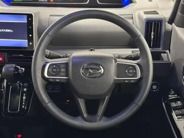 ダイハツ タント カスタム RS セレクション 三重県 2020(令2)年 6万km ブラックマイカメタリック ガソリン・ターボ/FF/インパネCVT/純正 9インチナビ NSZN-Y70DS/（CD/DVD/TV/iPod/MEMORY MUSIC/SD/Bluetooth/FM/AM/USB/HDMI/ドラレコ）/バックカメラ/両側パワースライドドア（ワンタッチオープン機能/ウェルカムオープン機能/タッチ＆ゴーロック機能付）/ドライブレコーダー 前方/ビルトインETC/スマートアシスト3/・衝突回避支援ブレーキ機能（対車両・対歩行者）/・衝突警報機能（対車両・対歩行者）/・ブレーキ制御付誤発進抑制機能（前方・後方）/・レーダークルコン/・レーンキープコントロール（LKC）/・車線逸脱抑制制御機能/・車線逸脱警報機能/・コーナーセンサー（フロント２個／リヤ２個）/・標識認識機能（進入禁止）/装備/・ハーフレザーシート/・シートヒーター（D/N）/・オートエアコン/・オートライト/・LED ヘッドランプ＋サイドビューランプ＋フロントフォグランプ/・運転席ロングスライド機能/・ステアリングスイッチ/・充電用USBジャック（タイプA）/・プッシュスタート/・純正15inAW/・スマートキーx1/など