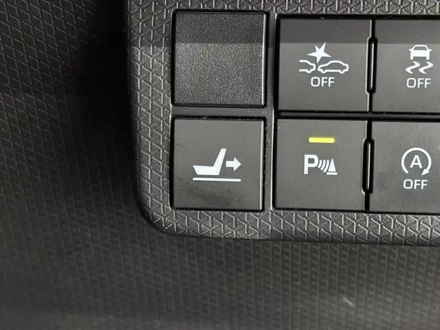 ダイハツ タント カスタム RS セレクション 三重県 2020(令2)年 6万km ブラックマイカメタリック ガソリン・ターボ/FF/インパネCVT/純正 9インチナビ NSZN-Y70DS/（CD/DVD/TV/iPod/MEMORY MUSIC/SD/Bluetooth/FM/AM/USB/HDMI/ドラレコ）/バックカメラ/両側パワースライドドア（ワンタッチオープン機能/ウェルカムオープン機能/タッチ＆ゴーロック機能付）/ドライブレコーダー 前方/ビルトインETC/スマートアシスト3/・衝突回避支援ブレーキ機能（対車両・対歩行者）/・衝突警報機能（対車両・対歩行者）/・ブレーキ制御付誤発進抑制機能（前方・後方）/・レーダークルコン/・レーンキープコントロール（LKC）/・車線逸脱抑制制御機能/・車線逸脱警報機能/・コーナーセンサー（フロント２個／リヤ２個）/・標識認識機能（進入禁止）/装備/・ハーフレザーシート/・シートヒーター（D/N）/・オートエアコン/・オートライト/・LED ヘッドランプ＋サイドビューランプ＋フロントフォグランプ/・運転席ロングスライド機能/・ステアリングスイッチ/・充電用USBジャック（タイプA）/・プッシュスタート/・純正15inAW/・スマートキーx1/など