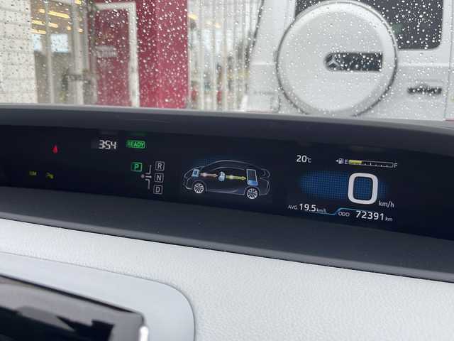 トヨタ プリウス A プレミアム　ツーリングセレ 福島県 2016(平28)年 7.3万km ホワイトパールクリスタルシャイン 純正９型ナビ　ヘッドアップディスプレイ　フルセグ　バックＣ　ＢＴ　ＥＴＣ　電動白革シートヒーター　前後ドラレコ　レーダークルーズ　オートパーキング　ＢＳＭ　ＡＣ１００Ｖ　純正１７ＡＷ　スペアキー