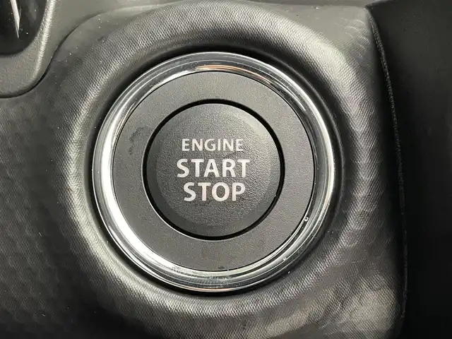 スズキ ハスラー HYBRID X 滋賀県 2025(令7)年 0.1万km未満 オフブルーメタリック/ソフトベージュメタリック 届出済未使用車/２トーンカラー仕様/純正９型ナビ/【CD/DVD/Bluetooth/フルセグTV/AppleCarPlay】/全方位モニター/スズキセーフティサポート/・デュアルカメラブレーキサポート/・誤発進抑制機能/・車線逸脱抑制機能/・車線逸脱警報機能/・ふらつき警報機能/・先行車発進お知らせ機能/・アダプティブクルーズコントロール/・ハイビームアシスト/・標識認識機能/・後退時ブレーキサポート/・後方誤発進抑制機能/シートヒーター/ステアリングスイッチ/ＬＥＤライト/オートライト/コーナーセンサー