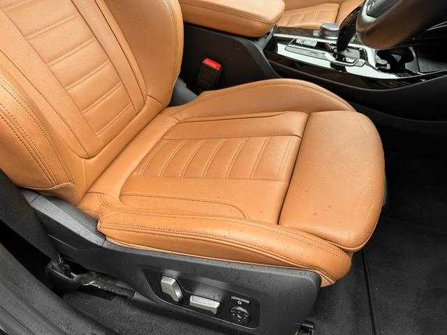 ＢＭＷ ＢＭＷ Ｘ３ xDrive20d Mスポーツ 埼玉県 2020(令2)年 4.2万km 黒 ワンオーナー　/茶革　/シートヒーター　/ハイラインＰ　/純正２０インチアルミホイール　/全方位カメラ　/ヘッドアップディスプレイ　/ＨＵＤ　/ＡＣＣ　/ミラーＥＴＣ　/置くだけ充電　/ドライブレコーダー