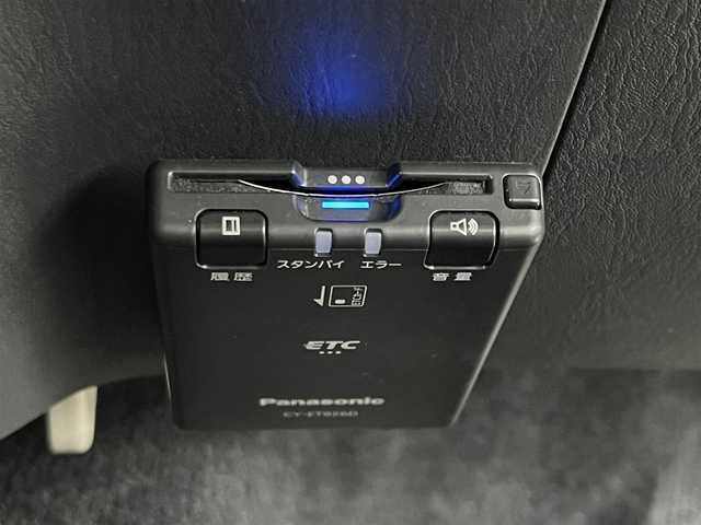 スズキ ジムニー ランドベンチャー 福島県 2018(平30)年 2.4万km スチールシルバーM 社外ナビ/・型番：MDV-S706/・フルセグTV/CD/DVD/Bluetooth/・ETC/・ドライブレコーダー/4WD/革巻きステアリング/・ステアリングリモコン/ハーフレザーシート/・シートヒーター/電動格納ミラー/純正フロアマット/ドアバイザー