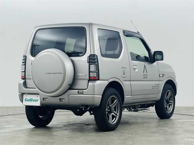 スズキ ジムニー ランドベンチャー 福島県 2018(平30)年 2.4万km スチールシルバーM 社外ナビ/・型番：MDV-S706/・フルセグTV/CD/DVD/Bluetooth/・ETC/・ドライブレコーダー/4WD/革巻きステアリング/・ステアリングリモコン/ハーフレザーシート/・シートヒーター/電動格納ミラー/純正フロアマット/ドアバイザー