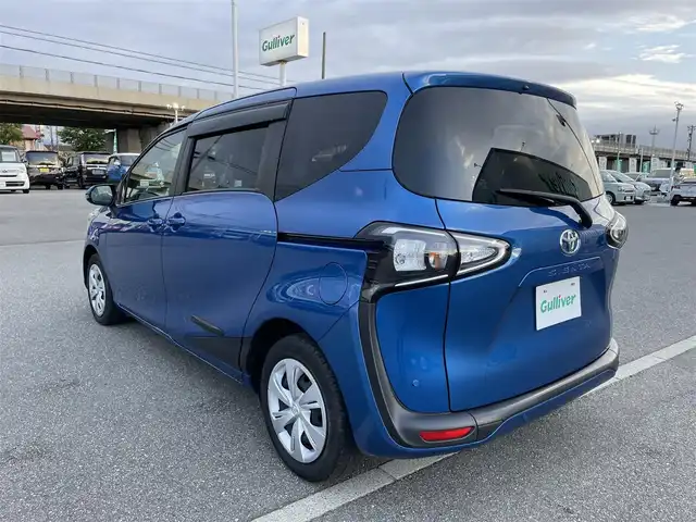 トヨタ シエンタ X 石川県 2019(令1)年 6.1万km コバルトブルーメタリック 社外メモリーナビ/フルセグTV/ETC/パワースライドドア/キーレス/レーダーブレーキ/レーンキープアシスト/ドライブレコーダー/保証書