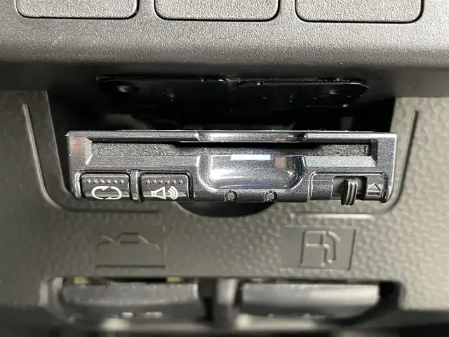 トヨタ ルーミー カスタムG S 福島県 2018(平30)年 2.1万km ブラックマイカメタリック スマートアシスト/・衝突回避支援ブレーキ機能/・車線逸脱警報機能/・アダプティブクルーズコントロール/・オートハイビーム/・アダプティブドライビングビーム/モデリスタエアロ/・フロント/サイド/リアスポイラー/社外HDDナビ/型番:AVIC-RL801/・AM/FM/CD/DVD/BT/SD/フルセグTV/・バックカメラ/・ETC/両側パワースライドドア/ステアリングスイッチ/・チルト式ステアリング/LEDヘッドライト/・オートライト/プッシュスタート/・スマートキー/純正AW/純正フロアマット