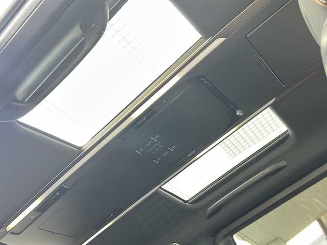 トヨタ アルファード Z 愛知県 2024(令6)年 0.9万km プラチナホワイトパールマイカ /禁煙//ワンオーナー//サンルーフ //デジタルインナーミラー//メーカーナビ //全方位カメラ//フルセグ/USB/BT/Miracast/HDMI//純正フリップダウンモニター//AC100V //置くだけ充電 //純正18AW//スペアタイヤ //パワーバックドア//両側パワースライドドア//ビルトインETC2.0 //オートリトラウィンカーミラー//黒革 //パワーシート //シートヒーター //エアシート//LEDオートライト //フォグ //オートハイビーム//PCS/ACC/RSA/LDA/RCTA/BSM/PKSB//安心降車アシスト//クリアランスソナー //コンビステア //ステアスイッチ//スマートキー //純正マット //純正バイザー//保証書 //取説 //記録簿 //スペアキー