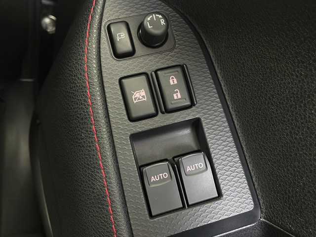 トヨタ ８６ GT 栃木県 2012(平24)年 5万km クリスタルブラックシリカ 社外SDナビ/　（Bluetooth/フルセグTV/CD/USBFM/AM）/フルエアロ/ETC2.0/バックカメラ/ドアスタビライザー/フェンダーフィン/HIDヘッドライト/フォグランプ/電動格納ミラー/横滑り防止機能/純正17インチアルミホイール/純正フロアマット/プッシュスタート/スマートキー×2本/カーテンエアバッグ