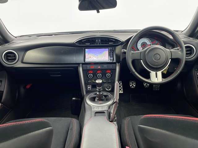トヨタ ８６ GT 栃木県 2012(平24)年 5万km クリスタルブラックシリカ 社外SDナビ/　（Bluetooth/フルセグTV/CD/USBFM/AM）/フルエアロ/ETC2.0/バックカメラ/ドアスタビライザー/フェンダーフィン/HIDヘッドライト/フォグランプ/電動格納ミラー/横滑り防止機能/純正17インチアルミホイール/純正フロアマット/プッシュスタート/スマートキー×2本/カーテンエアバッグ