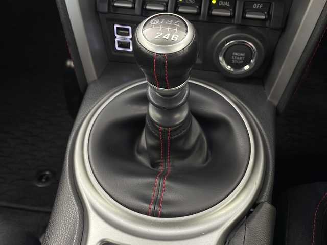 トヨタ ８６ GT 栃木県 2012(平24)年 5万km クリスタルブラックシリカ 社外SDナビ/　（Bluetooth/フルセグTV/CD/USBFM/AM）/フルエアロ/ETC2.0/バックカメラ/ドアスタビライザー/フェンダーフィン/HIDヘッドライト/フォグランプ/電動格納ミラー/横滑り防止機能/純正17インチアルミホイール/純正フロアマット/プッシュスタート/スマートキー×2本/カーテンエアバッグ