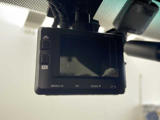 トヨタ ８６ GT 栃木県 2012(平24)年 5万km クリスタルブラックシリカ 社外SDナビ/　（Bluetooth/フルセグTV/CD/USBFM/AM）/フルエアロ/ETC2.0/バックカメラ/ドアスタビライザー/フェンダーフィン/HIDヘッドライト/フォグランプ/電動格納ミラー/横滑り防止機能/純正17インチアルミホイール/純正フロアマット/プッシュスタート/スマートキー×2本/カーテンエアバッグ