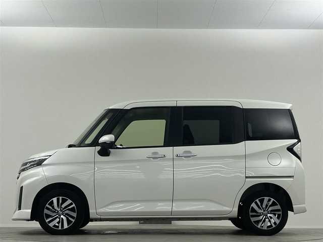トヨタ ルーミー カスタムG 埼玉県 2022(令4)年 2.8万km パールホワイトⅢ 純正９型ディスプレイオーディオ　パノラミックビューモニター　電動パーキングブレーキ　ドライブレコーダーシートヒーター　ＥＴＣ　ＬＥＤヘッドライト
