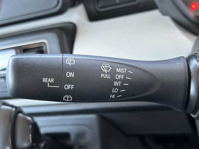 スズキ スペーシア HYBRID G 佐賀県 2020(令2)年 7.2万km シルキーシルバーメタリック 福祉車両/リアスロープ付き/ワンオーナー/純正フロアマット/衝突被害軽減システム/プッシュスタート/オートライト/両側スライドドア/アイドリングストップ/保証書/取扱説明書