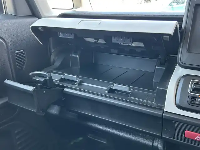 スズキ スペーシア HYBRID G 佐賀県 2020(令2)年 7.2万km シルキーシルバーメタリック 福祉車両/リアスロープ付き/ワンオーナー/純正フロアマット/衝突被害軽減システム/プッシュスタート/オートライト/両側スライドドア/アイドリングストップ/保証書/取扱説明書