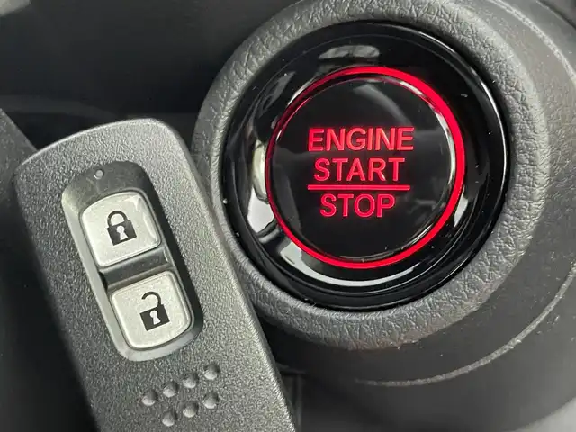 ホンダ Ｎ ＯＮＥ RS 茨城県 2023(令5)年 2.3万km ブリティッシュグリーンP 純正9型ナビ/バックカメラ/フルセグ/衝突被害軽減ブレーキ/車線逸脱抑制装置/レーダークルーズコントロール/オートマチックハイビーム/ソナー/ETC/ドラレコ/シートヒーター/純正15インチAW/LEDヘッドライト/スマートキー