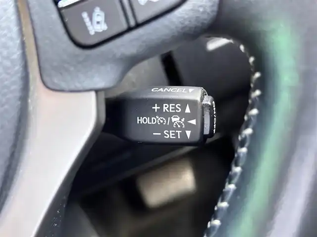 レクサス ＮＸ 300h Iパッケージ 宮城県 2018(平30)年 5.7万km ソニッククォーツ パーキングサポートブレーキ（静止物）/OP18インチAW/＝＝＝/セーフティシステムプラス/・プリクラッシュセーフティ/・レーンディパーチャーアラート/・アダプティブハイビームシステム/・レーダークルーズコントロール/純正ナビ/・CD/DVD/・Bluetooth/・フルセグTV/サイドカメラ/バックカメラ/ビルトインETC2.0/ドライブレコーダー/パワーバックドア/L_tex（合皮）シート/シートヒーター/ステアリングヒーター/パワーシート（運転席メモリー機能付）/革巻きステアリング/パドルシフト/ステアリングスイッチ/電動パーキングブレーキ/ブレーキホールド/角型LEDヘッドランプ/フォグランプ/オートライト/スマートキー＆プッシュスタート/電動格納ミラー/純正フロアマット/トノカバー/W/サイド/カーテン/ニーエアバッグ