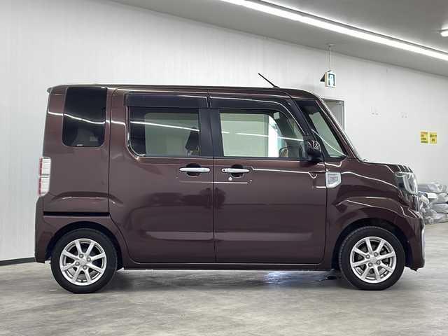 ダイハツ ウェイク X SA 長崎県 2015(平27)年 11.2万km プラムブラウンクリスタルマイカ 純正ナビ（NSZN-W65D）/フルセグTV/バックカメラ/ETC/オートライト/LEDライト/純正AW/純正フロアマット/片側パワースライドドア/ドアバイザー/スマートキー/ステアリングスイッチ/取説