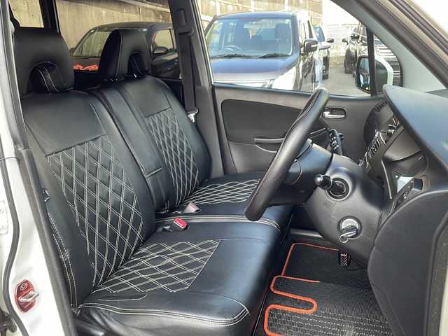 ダイハツ ムーヴ カスタム RS LTD 愛知県 2003(平15)年 13.8万km ホワイトパールマイカ SPORZAエアロ/carrozzeriaオーディオ/CD/AUX/KENWOODツィーター/MUGENドアハンドルプロテクター/純正サイドシルプレート/LEVOCペダルカバー/momoステアリング/オートゲージ追加メーター/内外気温度計/パワーバー/合皮シートカバー/社外フロアマット/社外ドアバイザー/JASMAマフラー/電格ミラー/ISOFIX/ベンチシート/センターコンソール/デュアルグローブボックス/フォグランプ/アクセサリーソケット/記録簿（H28、H30、R2、R4、R6)/スペアキー