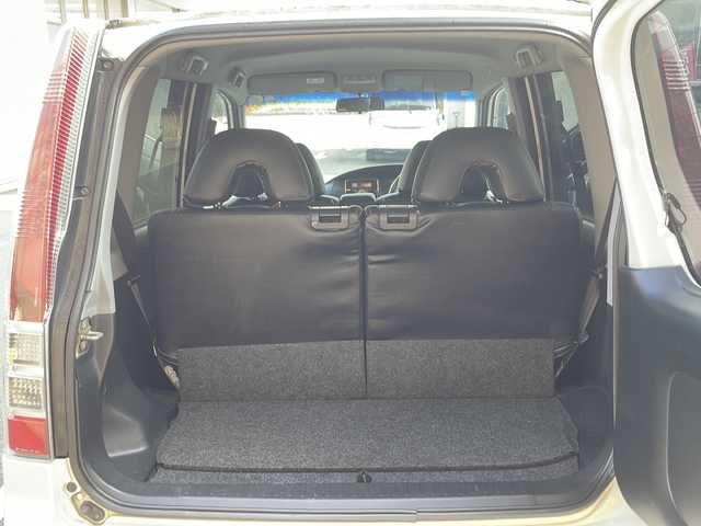 ダイハツ ムーヴ カスタム RS LTD 愛知県 2003(平15)年 13.8万km ホワイトパールマイカ SPORZAエアロ/carrozzeriaオーディオ/CD/AUX/KENWOODツィーター/MUGENドアハンドルプロテクター/純正サイドシルプレート/LEVOCペダルカバー/momoステアリング/オートゲージ追加メーター/内外気温度計/パワーバー/合皮シートカバー/社外フロアマット/社外ドアバイザー/JASMAマフラー/電格ミラー/ISOFIX/ベンチシート/センターコンソール/デュアルグローブボックス/フォグランプ/アクセサリーソケット/記録簿（H28、H30、R2、R4、R6)/スペアキー