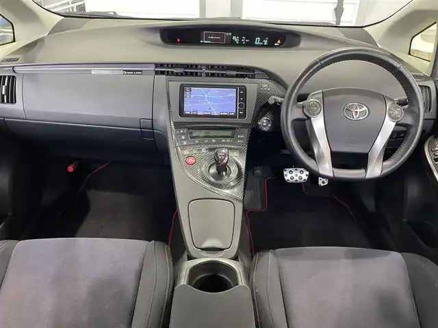 トヨタ プリウス S ツーリングセレ G’s 佐賀県 2013(平25)年 10.7万km ホワイトパールクリスタルシャイン こちらは現金またはオートローンご利用時の価格です/自社ローンご希望の方は別途その旨お申付け下さい/＊純正ナビ/＊CD/DVD/Bluetooth/＊バックカメラ/＊Autoライト/＊ＥＴＣ/＊電動格納ミラー/＊横滑り防止装置/＊盗難防止装置/＊フロアマット/＊ドアバイザー/＊パワステ/＊パワーウインドウ/＊ステアリングスイッチ/＊純正アルミホイール