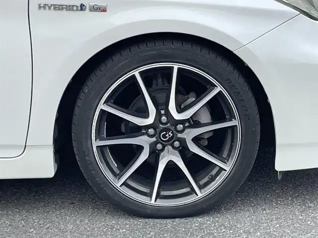 トヨタ プリウス S ツーリングセレ G’s 佐賀県 2013(平25)年 10.7万km ホワイトパールクリスタルシャイン こちらは現金またはオートローンご利用時の価格です/自社ローンご希望の方は別途その旨お申付け下さい/＊純正ナビ/＊CD/DVD/Bluetooth/＊バックカメラ/＊Autoライト/＊ＥＴＣ/＊電動格納ミラー/＊横滑り防止装置/＊盗難防止装置/＊フロアマット/＊ドアバイザー/＊パワステ/＊パワーウインドウ/＊ステアリングスイッチ/＊純正アルミホイール