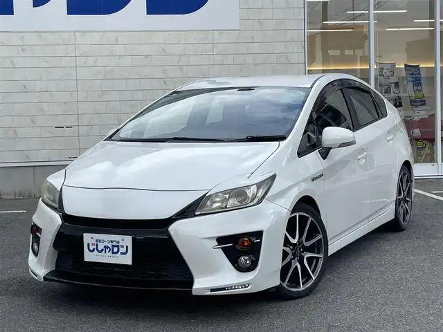 トヨタ プリウス S ツーリングセレ G’s 佐賀県 2013(平25)年 10.7万km ホワイトパールクリスタルシャイン こちらは現金またはオートローンご利用時の価格です/自社ローンご希望の方は別途その旨お申付け下さい/＊純正ナビ/＊CD/DVD/Bluetooth/＊バックカメラ/＊Autoライト/＊ＥＴＣ/＊電動格納ミラー/＊横滑り防止装置/＊盗難防止装置/＊フロアマット/＊ドアバイザー/＊パワステ/＊パワーウインドウ/＊ステアリングスイッチ/＊純正アルミホイール