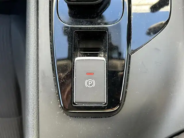 日産 ノート X 新潟県 2021(令3)年 8.9万km スーパーブラック ワンオーナー/フルエアロ/衝突軽減/全方位カメラ/純正ナビ/(AM/FM/BT/フルセグ)/デジタルインナーミラー/ETC/ドライブレコーダー/プロパイロット/追従クルーズコントロール/コーナーセンサー/シートヒーター/置くだけ充電/ハンドルヒーター/革巻きステアリング/ステアリングスイッチ/AUTOライト/AUTOハイビーム/LEDヘッドライト/フォグランプ/横滑り防止/プッシュスタート/スマートキー