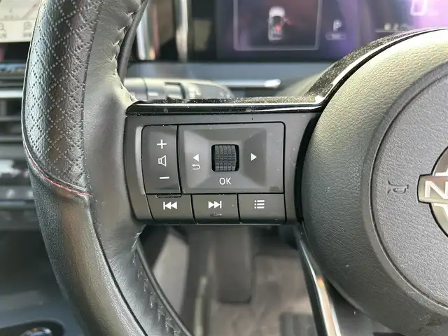 日産 ノート X 新潟県 2021(令3)年 8.9万km スーパーブラック ワンオーナー/フルエアロ/衝突軽減/全方位カメラ/純正ナビ/(AM/FM/BT/フルセグ)/デジタルインナーミラー/ETC/ドライブレコーダー/プロパイロット/追従クルーズコントロール/コーナーセンサー/シートヒーター/置くだけ充電/ハンドルヒーター/革巻きステアリング/ステアリングスイッチ/AUTOライト/AUTOハイビーム/LEDヘッドライト/フォグランプ/横滑り防止/プッシュスタート/スマートキー