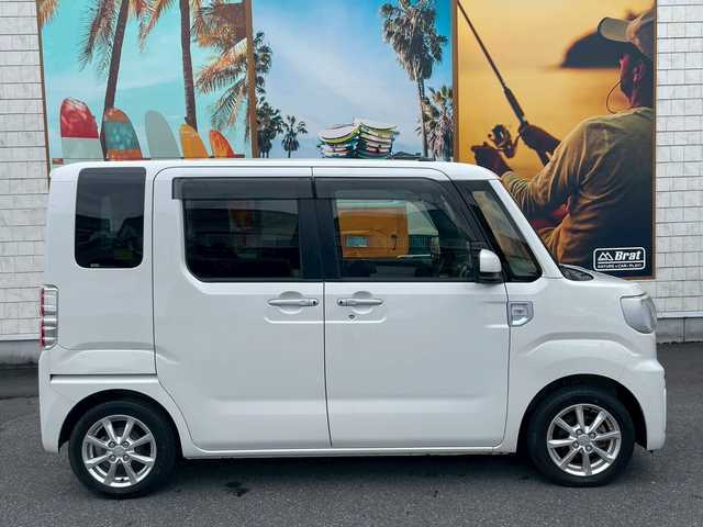 ダイハツ ウェイク L SA Ⅲ 宮崎県 2018(平30)年 2.2万km パールホワイトⅢ 両側パワースライドドア　/KENWOODナビ　/バックカメラ　/ETC　/フロント社外センサー　/CD　/DVD　/Bluetooth　/フロアマット　/ドアバイザー