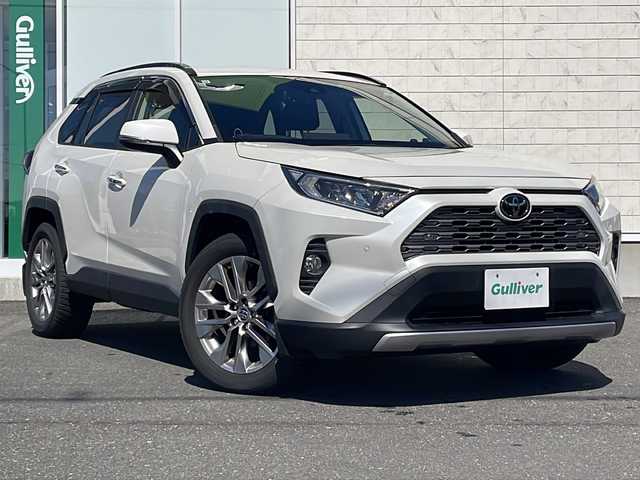 トヨタ ＲＡＶ４ G Zパッケージ 岩手県 2019(令1)年 6.5万km ホワイトパールクリスタルシャイン 純正SDナビ/AM/FM/CD/DVD/Bluetooth/純正エンジンスターター/デジタルインナーミラー/パワーバックドア/寒冷地仕様/ステアリングヒーター/フルセグTV/純正オーディオ/バックカメラ/ETC2.0/純正ドライブレコーダー/レーダークルーズコントロール/衝突被害軽減ブレーキ/レーンキープアシスト/横滑り防止装置/D席パワーシート/シートヒーター/オートライト/オートハイビーム/LEDヘッドライト/フォグランプ/スマートキー/プッシュスタート/電動格納ミラー/純正18インチAW/純正フロアマット/純正ドアバイザー/保証書/取扱説明書