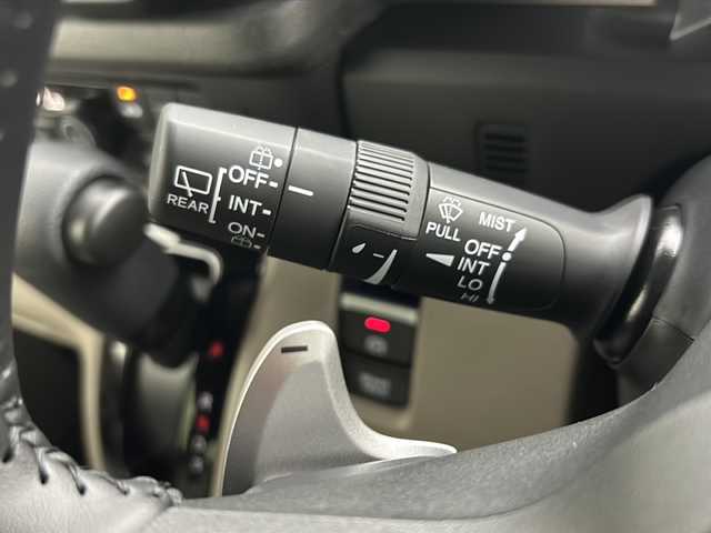 ホンダ Ｎ ＢＯＸ JOY ターボ 秋田県 2025(令7)年 0.1千km 緑Ⅱ ４ＷＤ/ホンダセンシング/アダプティブクルーズコントロール/両側パワースライドドア/パドルシフト/オートブレーキホールド/ハーフレザーシート/撥水シート/前席シートヒーター/ミラーヒーター/オートライト/スマートキー/スペアキー/LEDヘッドライト/取扱説明書/保証書/バックカメラ装着車両