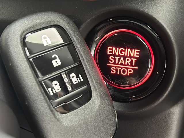 ホンダ Ｎ ＢＯＸ JOY ターボ 秋田県 2025(令7)年 0.1千km 緑Ⅱ ４ＷＤ/ホンダセンシング/アダプティブクルーズコントロール/両側パワースライドドア/パドルシフト/オートブレーキホールド/ハーフレザーシート/撥水シート/前席シートヒーター/ミラーヒーター/オートライト/スマートキー/スペアキー/LEDヘッドライト/取扱説明書/保証書/バックカメラ装着車両