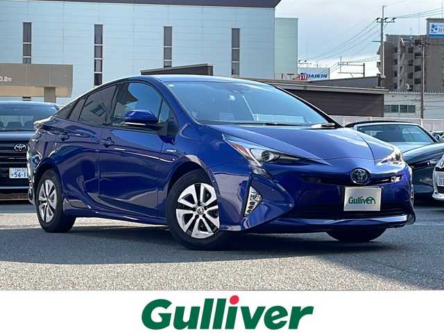 トヨタ プリウス A 福岡県 2016(平28)年 5.6万km ダークブルーマイカM 純正ナビ（DSZT-YC4T）/（AM/FM/BT/CD/DVD/フルセグTV）/ブラインドスポットモニター/ヘッドアップディスプレイ/レーダークルーズコントロール/バックカメラ/ドライブレコーダー/ETC2.0/パーキングアシスト/クリアランスソナー/オートライト/オートマチックハイビーム/レーンディパーチャーアラート/横滑り防止装置/フロアマット/ドアバイザー/スペアキー/取扱説明書/保証書