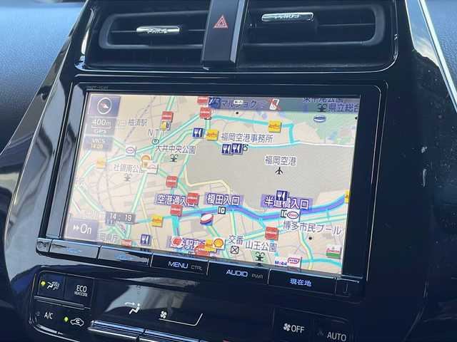 トヨタ プリウス A 福岡県 2016(平28)年 5.6万km ダークブルーマイカM 純正ナビ（DSZT-YC4T）/（AM/FM/BT/CD/DVD/フルセグTV）/ブラインドスポットモニター/ヘッドアップディスプレイ/レーダークルーズコントロール/バックカメラ/ドライブレコーダー/ETC2.0/パーキングアシスト/クリアランスソナー/オートライト/オートマチックハイビーム/レーンディパーチャーアラート/横滑り防止装置/フロアマット/ドアバイザー/スペアキー/取扱説明書/保証書